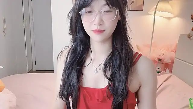 Luminous4173 online show from June 3, 1:14 pm