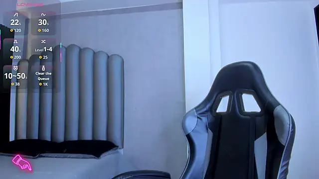 Snapshot of Shirleytaylor- chatting on February 11, 11:15 am Shirleytaylor- online show from February 11, 11:15 am