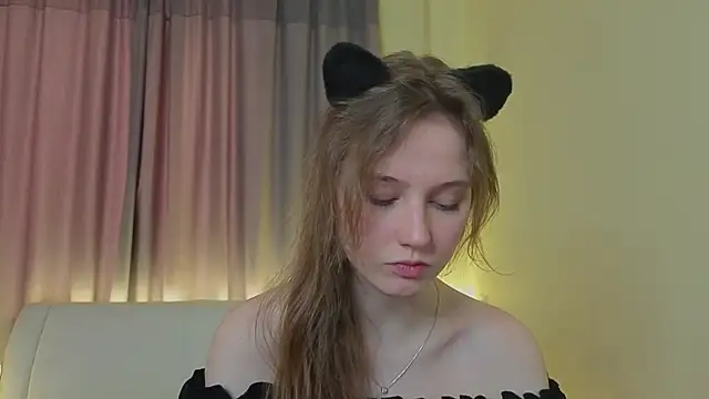 Snapshot of DorrisVickroy chatting on February 7, 11:25 am DorrisVickroy online show from February 7, 11:25 am