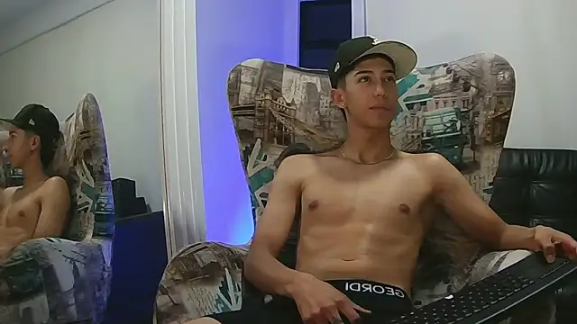 Snapshot of Matt_Jonnes chatting on March 3, 12:28 am Matt Jonnes online show from March 3, 12:28 am