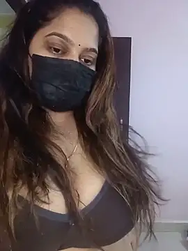 Aliya Hott online show from May 23, 4:18 am