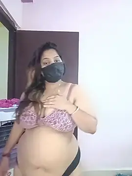 Aliya Hott online show from May 25, 5:24 am
