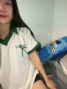 Snapshot of hotgirl-sexy chatting on February 3, 3:06 pm hotgirl-sexy online show from February 3, 3:06 pm