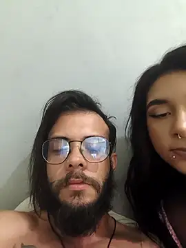 Snapshot of jonyboypriv chatting on March 1, 12:56 am jonyboypriv online show from March 1, 12:56 am