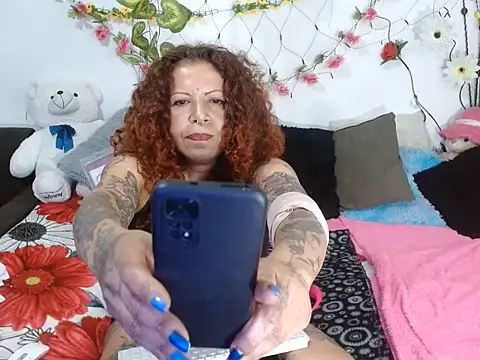 Mariposa tatto online show from May 28, 7:11 pm