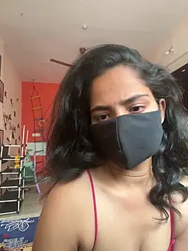 Snapshot of harshali_2012 chatting on February 9, 8:07 am harshali 2012 online show from February 9, 8:07 am