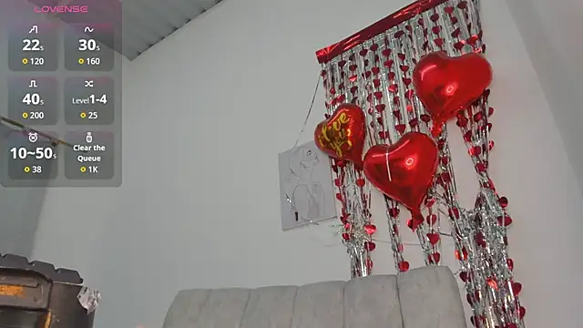 Snapshot of velvetluna_ chatting on February 28, 11:00 am velvetluna online show from February 28, 11:00 am
