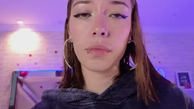 HarperrWest online show from April 10, 8:02 pm