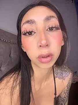 Snapshot of Nicky444k chatting on February 22, 1:18 am Nicky444k online show from February 22, 1:18 am