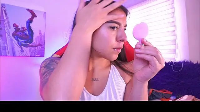 Snapshot of mavi_boo chatting on February 26, 5:23 pm mavi boo online show from February 26, 5:23 pm