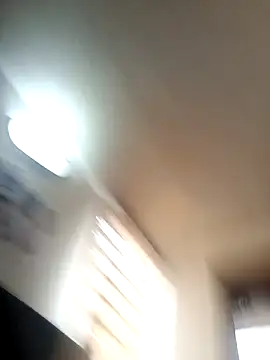 Snapshot of maynor_1998 chatting on February 3, 3:17 pm maynor 1998 online show from February 3, 3:17 pm