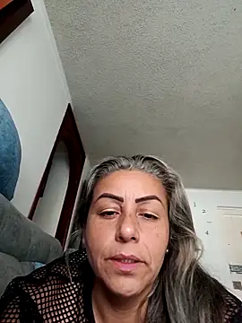 Snapshot of maynor_1998 chatting on February 8, 2:31 pm maynor 1998 online show from February 8, 2:31 pm