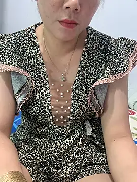 Baby-lovely69 online show from April 12, 1:54 am