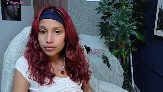 saphire  online show from April 8, 4:45 am