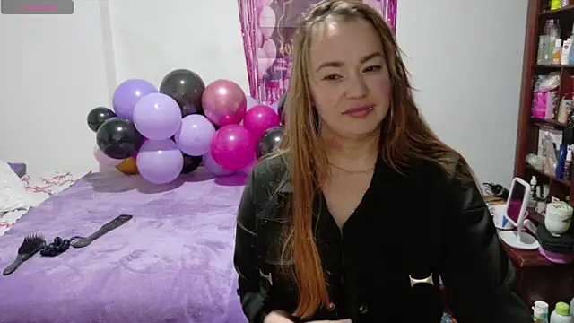 Tammy Parker online show from June 6, 5:34 am