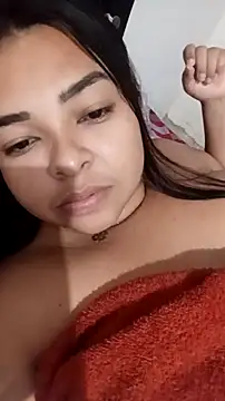 Snapshot of solene09 chatting on February 28, 4:13 am solene09 online show from February 28, 4:13 am