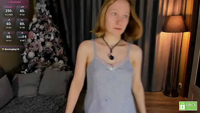 Cutie Ellis online show from June 2, 9:50 pm