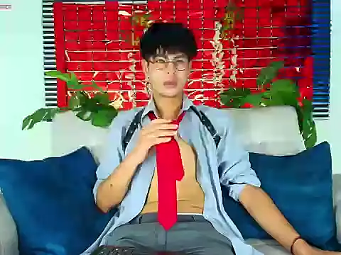 Snapshot of ThiiagoSaeenz chatting on February 19, 3:30 pm ThiiagoSaeenz online show from February 19, 3:30 pm