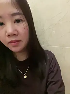 Snapshot of Baby-sexy69 chatting on February 5, 9:41 pm Baby-sexy69 online show from February 5, 9:41 pm