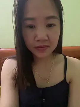 Snapshot of Baby-sexy69 chatting on February 26, 3:05 am Baby-sexy69 online show from February 26, 3:05 am