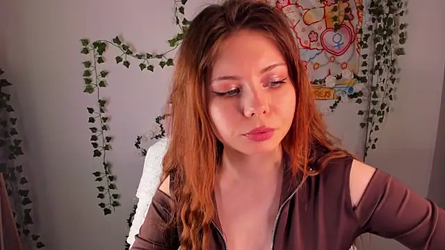 Snapshot of Diva_Amy chatting on May 23, 4:00 pm Diva Amy online show from May 23, 4:00 pm