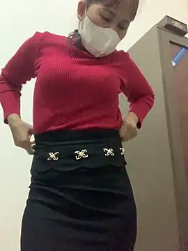 Snapshot of YANINA120 chatting on February 12, 10:05 pm YANINA120 online show from February 12, 10:05 pm