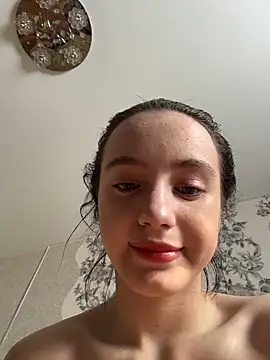 MiaTee online show from March 2, 5:08 am