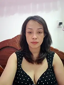 Baby-bigboobs2026 online show from May 25, 1:28 pm