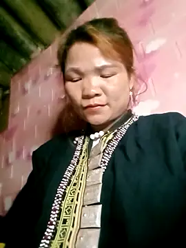 maymay-2000 online show from February 17, 10:23 am