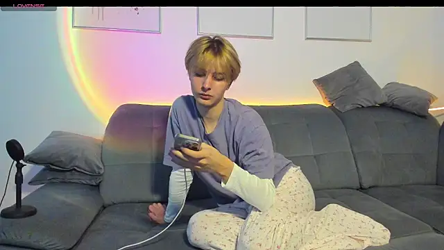 bunnyblush67 online show from March 6, 9:28 am