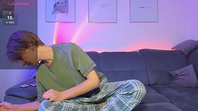 bunnyblush67 online show from March 15, 9:04 am