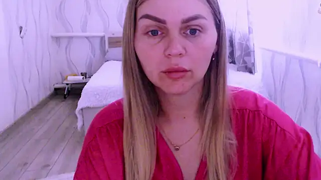 MagicKatarina  online show from June 23, 6:11 am