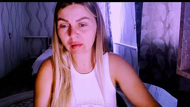 MagicKatarina  online show from July 30, 4:11 am