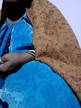 Snapshot of ROMASARKAR chatting on February 2, 3:33 pm ROMASARKAR online show from February 2, 3:33 pm