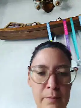 Snapshot of Harley-77 chatting on February 28, 6:20 pm Harley-77 online show from February 28, 6:20 pm