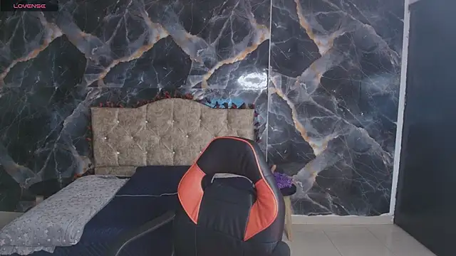 Snapshot of gaby_staaar chatting on February 27, 3:01 pm gaby staaar online show from February 27, 3:01 pm