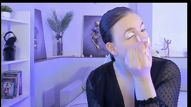 Madison dolly online show from March 7, 2:08 am