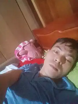 Snapshot of sinh336699 chatting on February 11, 2:55 pm sinh336699 online show from February 11, 2:55 pm