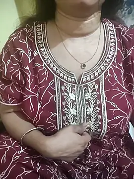 PARI51 online show from March 17, 8:56 pm