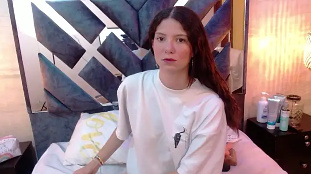 sofy bonnet online show from February 18, 12:34 pm