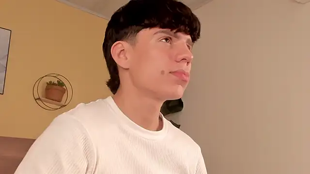 Angel eros  online show from February 22, 12:36 pm