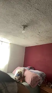 Bamby08 online show from April 17, 7:17 pm