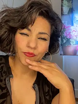 eva luz online show from June 3, 2:33 pm