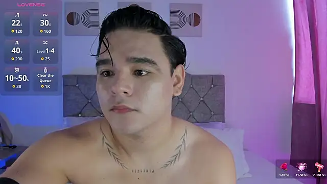 Snapshot of NoahVance chatting on February 13, 3:08 pm NoahVance online show from February 13, 3:08 pm