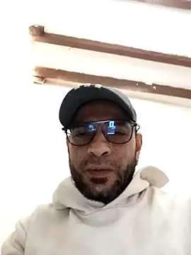 yoahotpetrafiery online show from February 14, 10:39 pm