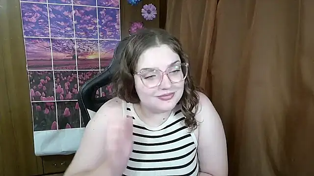 Snapshot of Teasing_Dora chatting on July 15, 2:28 am Teasing Dora online show from July 15, 2:28 am