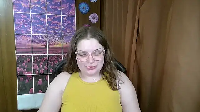 Snapshot of Teasing_Dora chatting on July 22, 10:45 pm Teasing Dora online show from July 22, 10:45 pm
