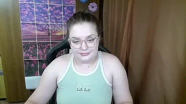 Snapshot of Teasing_Dora chatting on July 30, 12:31 am Teasing Dora online show from July 30, 12:31 am