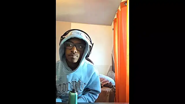 hormoneactivated online show from February 8, 6:11 pm