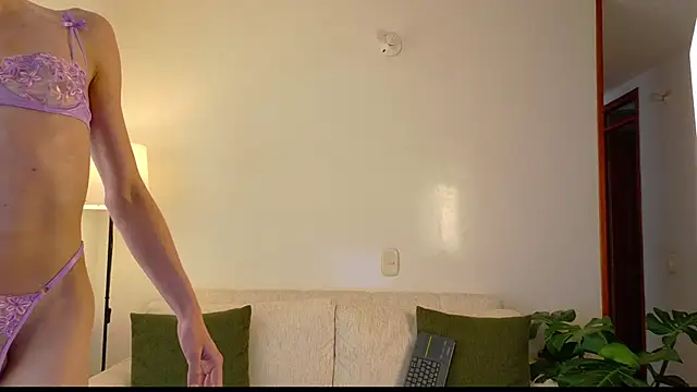 ivonnybonita   online show from July 1, 3:56 pm